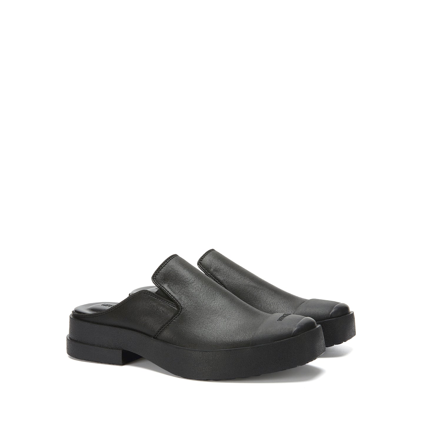 untitled#14 Bio Trainer (Black)