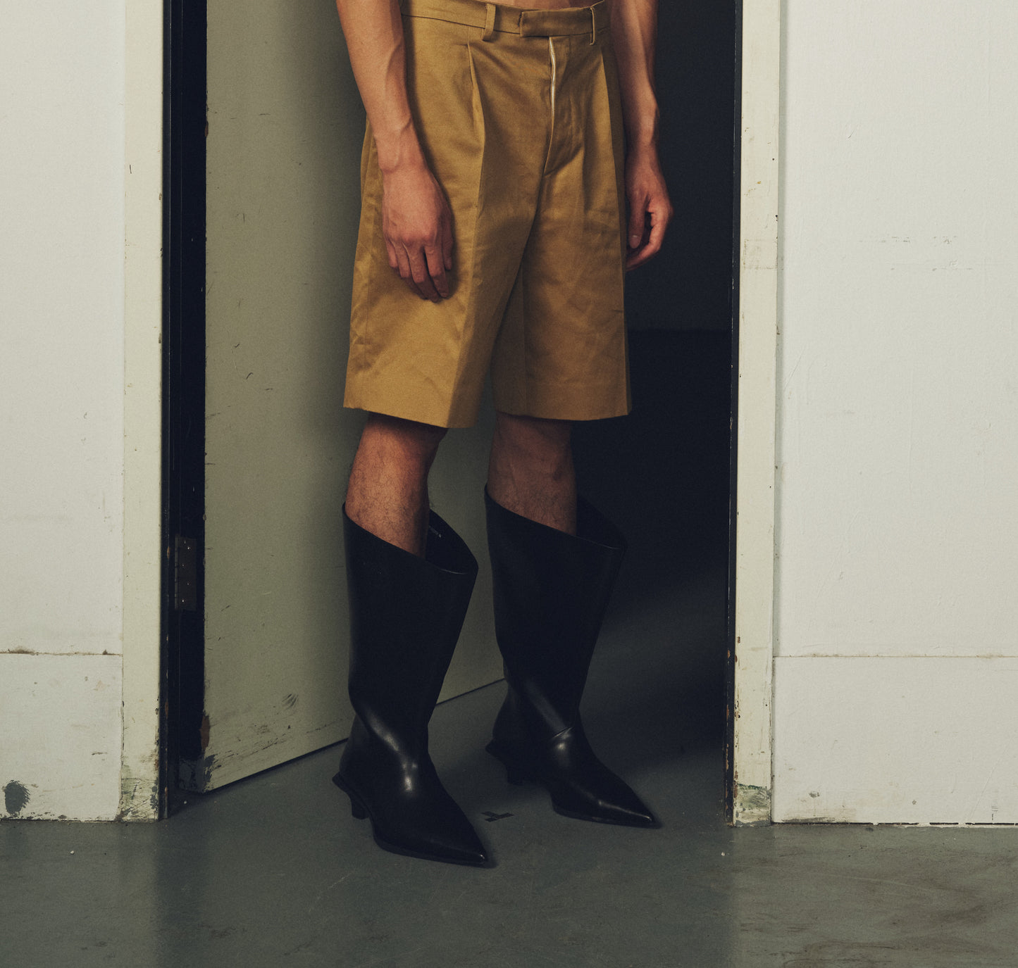 Velo Chunk Boots (Black) Pre-Order