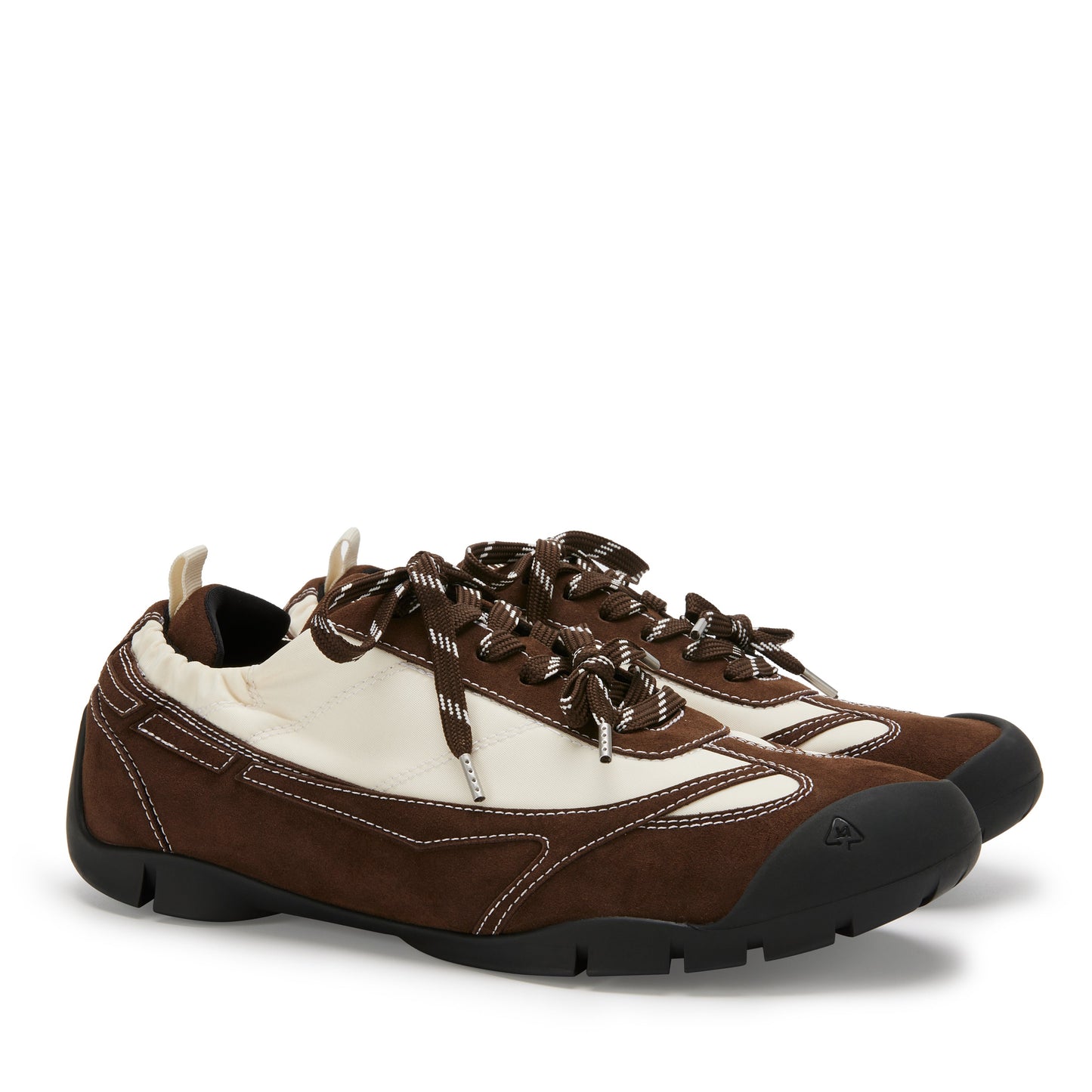 Swift Trek Pleated (Chocolate)