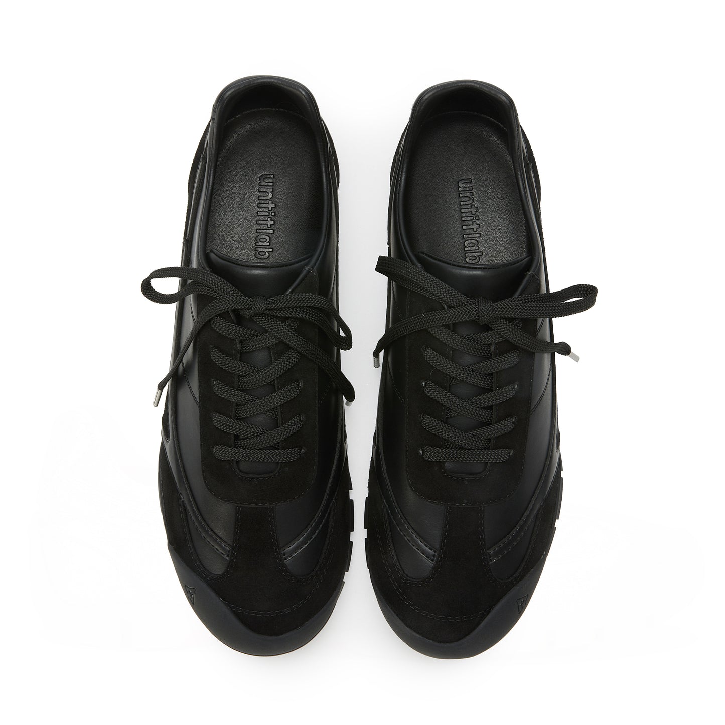 Swift Trek Camping Sneakers (Black)