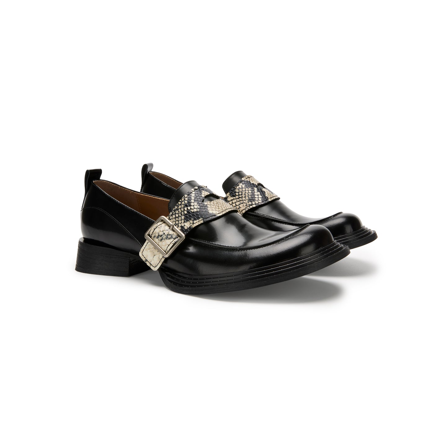 Loafers decorative straps