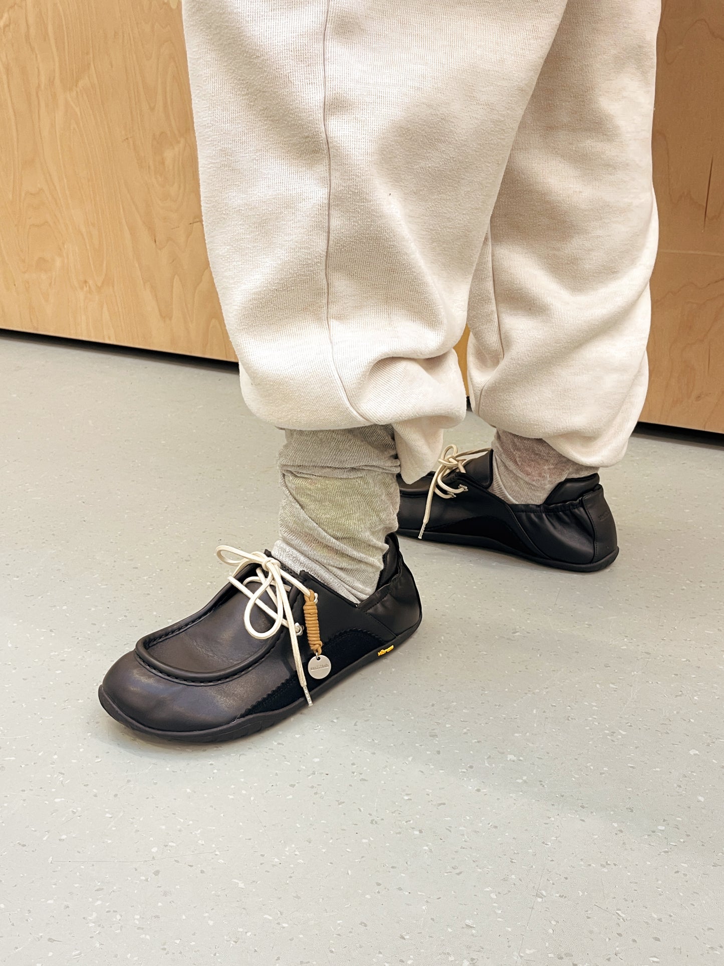 Space Barefoot Derbies (Black)