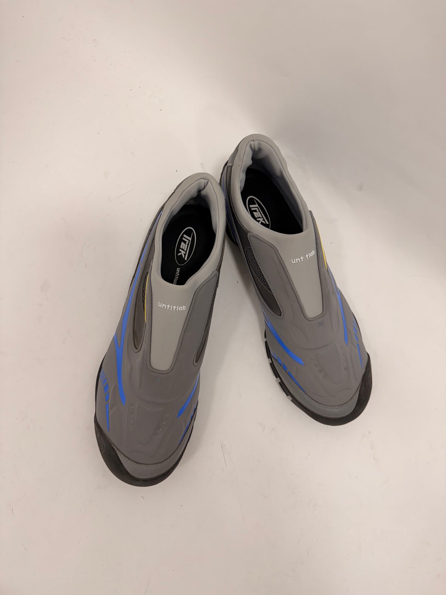 Swift Trek Slip On FLEX Trainers (Dazzling Dark Blue)