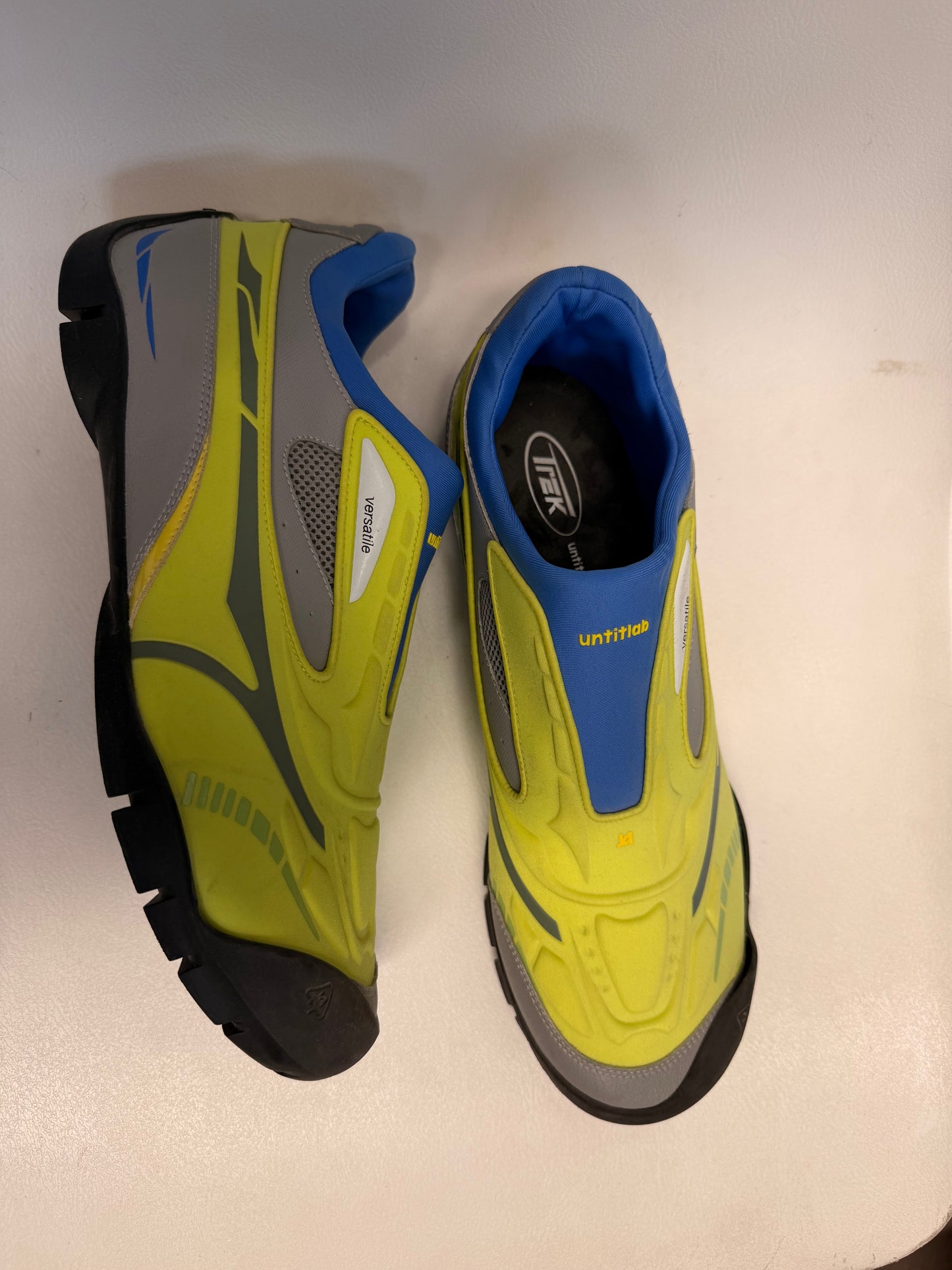 Swift Trek Slip On FLEX Trainers (Galaxy Lime)